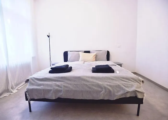 شقة Airy & Bright Flat In Dejvice By Castle *